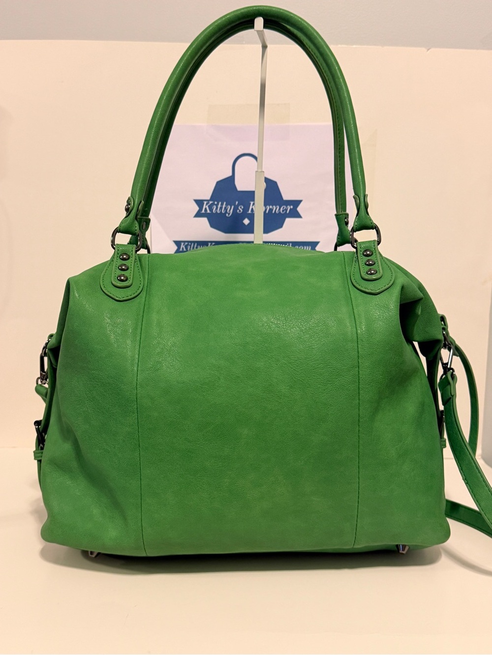 NWOT Winsasi Vegan Green Leather Hobo Tote Bag - Stylish Women's Handbag